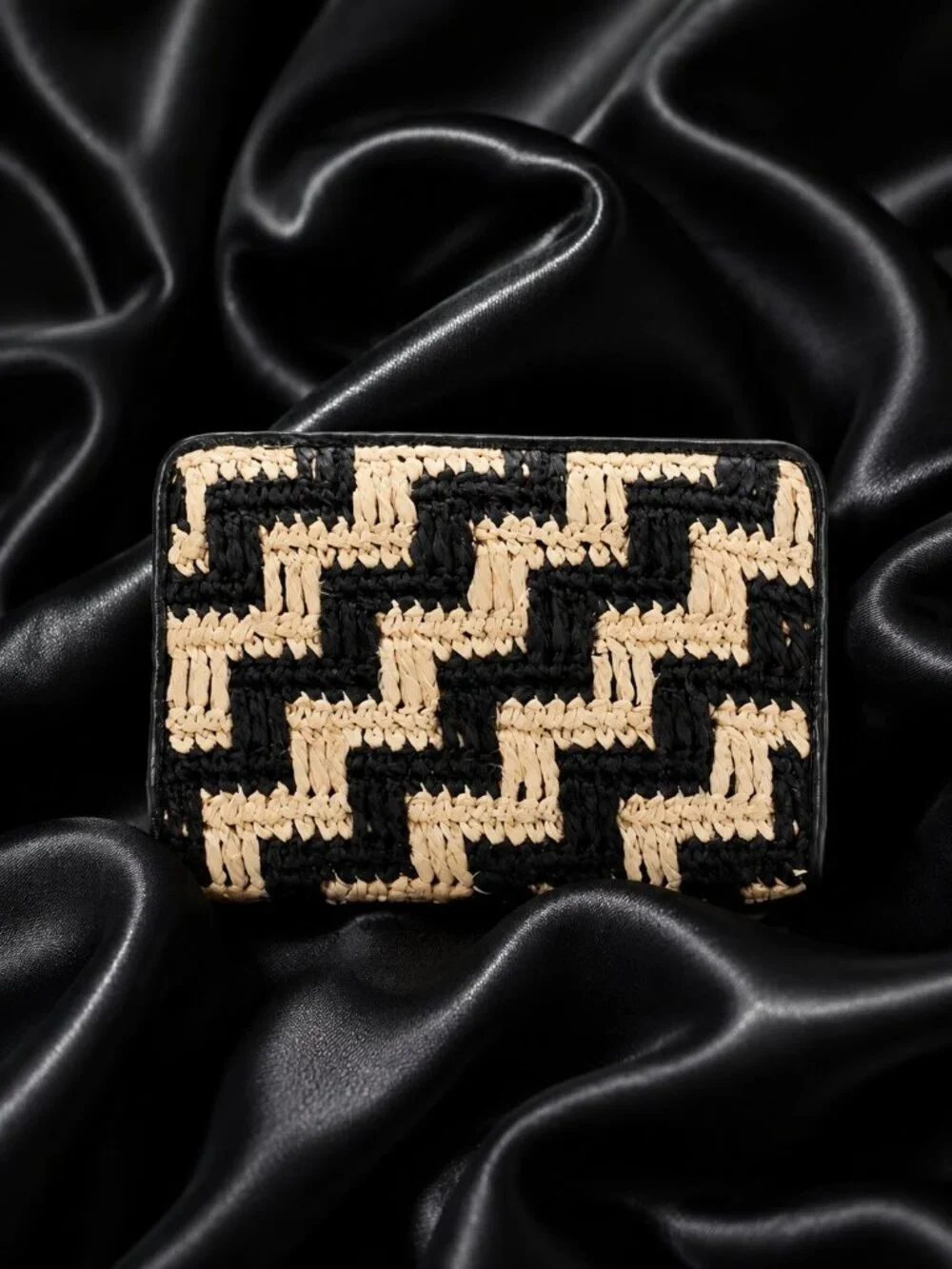 NWT TORY BURCH WILLA Straw Wallet Clutch Black Pale Khaki Leather Gold Logo